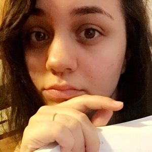 Meet your Posher, Danielle