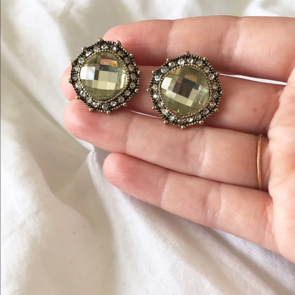 SOLD.  fancy gem earrings. - Picture 2 of 3