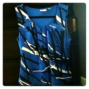 Beautiful NY&CO dressy tank