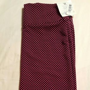 BNWT XL LulaRoe Cassie Skirt