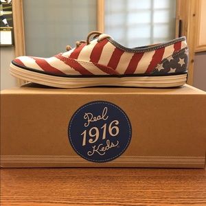 Keds American Flag Tennis Shoes