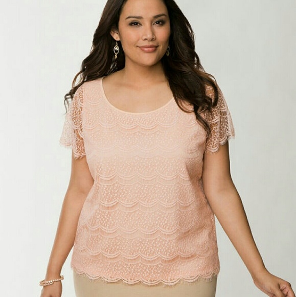 ❌SOLD❌ LB Lace Front Tee - Peach