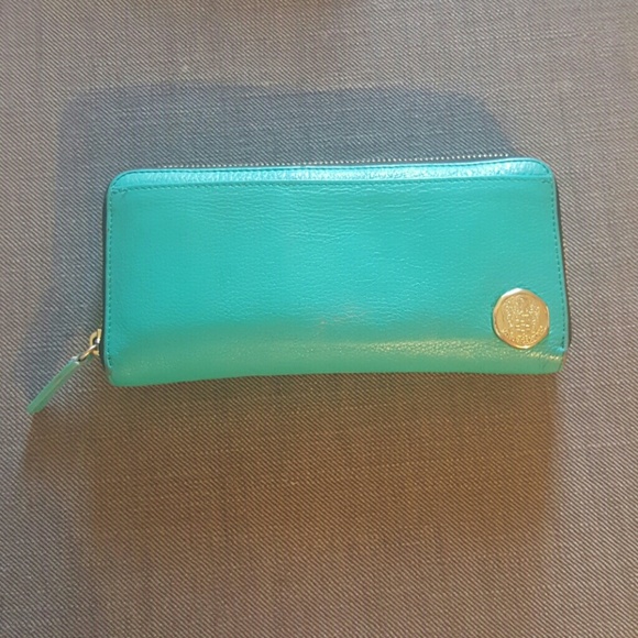 Vince Camuto Wallet