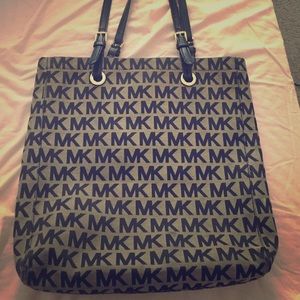 Michael kors tote bag