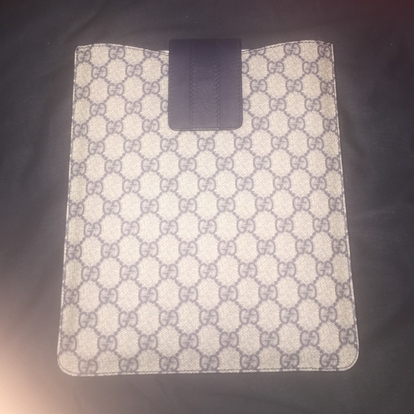 Gucci iPad case - Picture 1 of 3