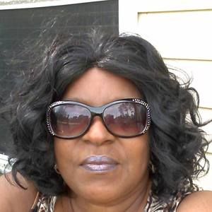 Meet your Posher, Carolyn