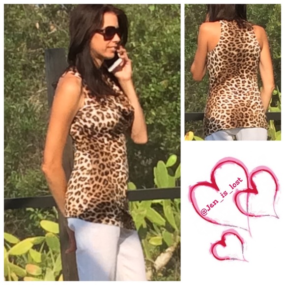 Karen Kane Tops - 🌸SPRING CLEARANCE🌸 Karen Kane Small Top