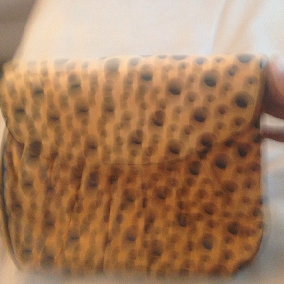 Cheetah print clutch💥💥1 hr sale - Picture 2 of 4