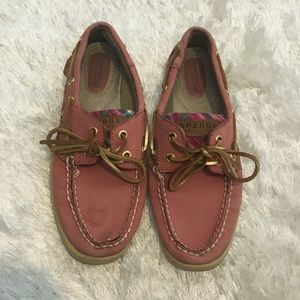 Pink Sperrys