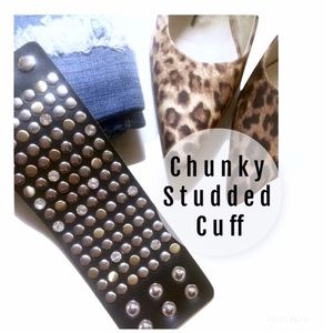 •CHUNKY STUDDED CUFF BRACELET•