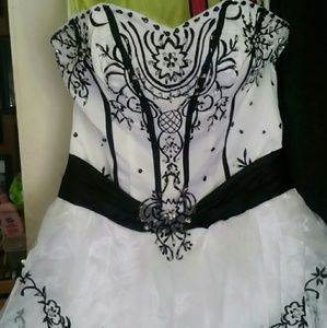 Black an white dress