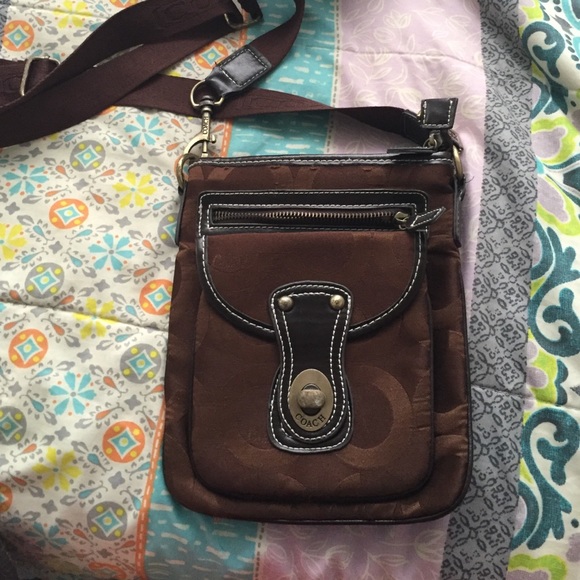 Coach sling purse