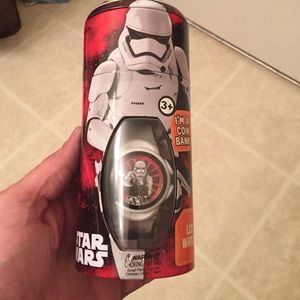Star Wars watch and coin bank.
