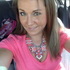 Meet your Posher, Leigh ann