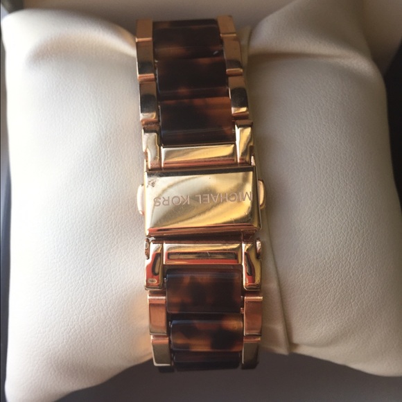 Rose Gold Michael Kors Watch - Picture 2 of 4