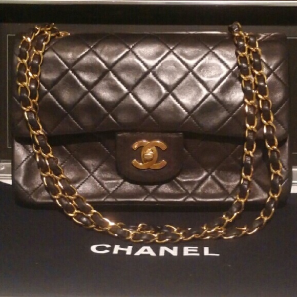 100% Authentic CHANEL DOUBLE FLAP