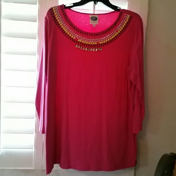 Beautiful pink jeweled long dleeve t