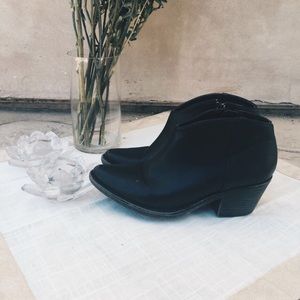 NWOT Black Ankle Boots / Booties