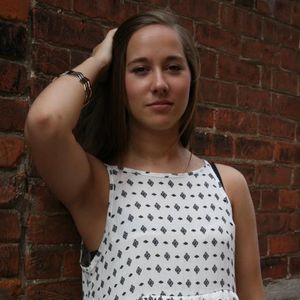 Meet your Posher, Courtney