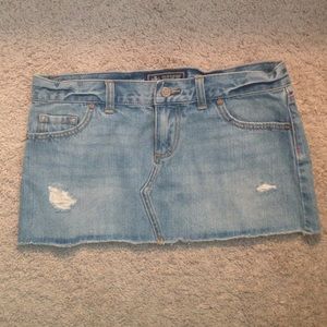 PINK Victoria's Secret Jean Skirt Size 4 NWT