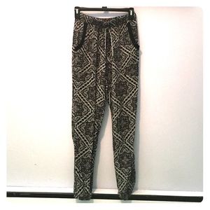 Pattern cotton joggers