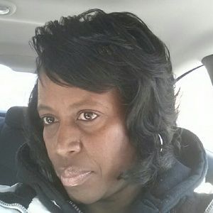 Meet your Posher, Annette