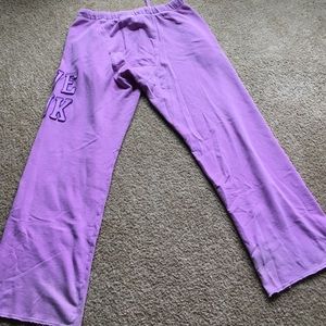 💜💕 VICTORIA'S SECRET PINK SWEATS💜