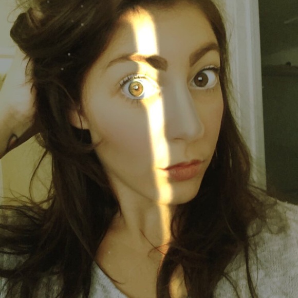 Meet your Posher, Michele - Picture 2 of 8