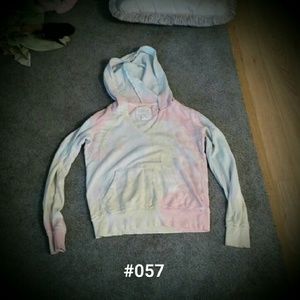 Billabong size S tye dye hoodie