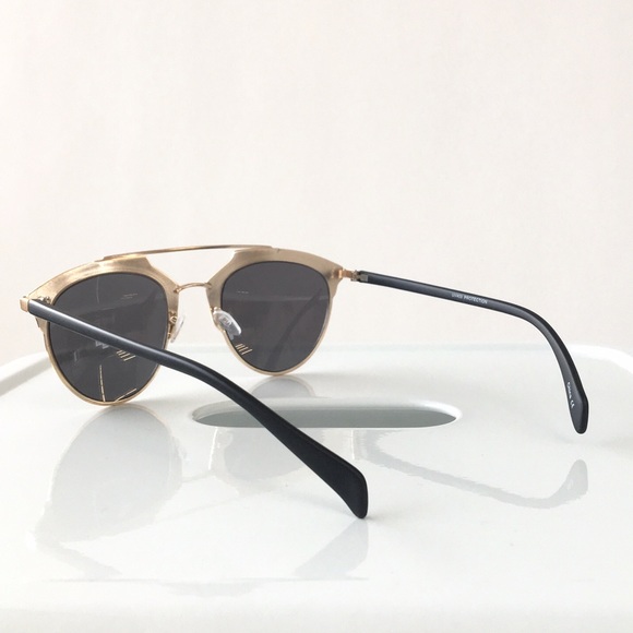 Gold Mirrored Double Bridge Sunglasses - Picture 4 of 4