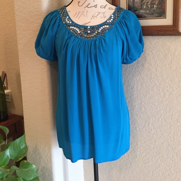 Karen Kane Tops - NWOT Karen Kane Turquoise Top