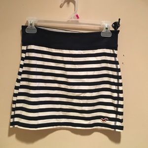 Hollister skirt