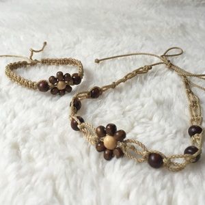 Choker necklace + bracelet