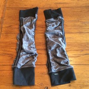 Lululemon Athletica work out leggings grey mix