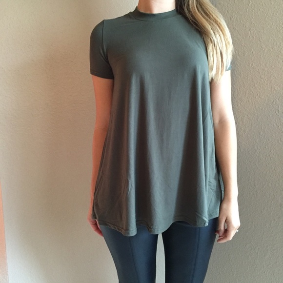 •LAST TWO• Olive Mock Neck Tunic - Picture 3 of 4