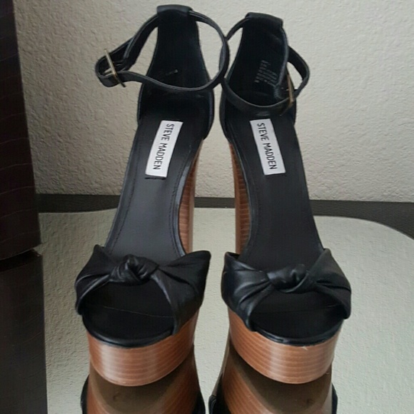 Steve madden plataform sandals