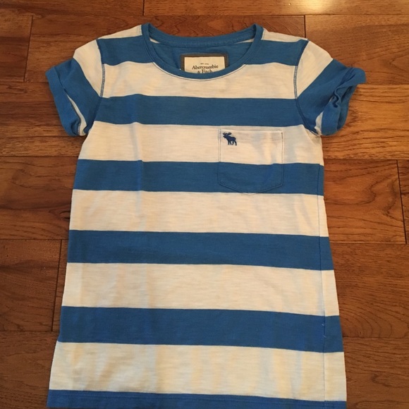 Abercrombie and Fitch blue and white shirt