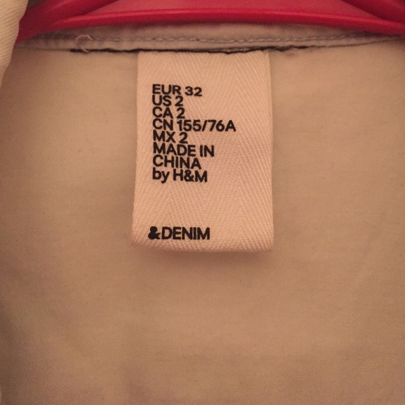 Pale, washed out blue denim shirt - Picture 3 of 4