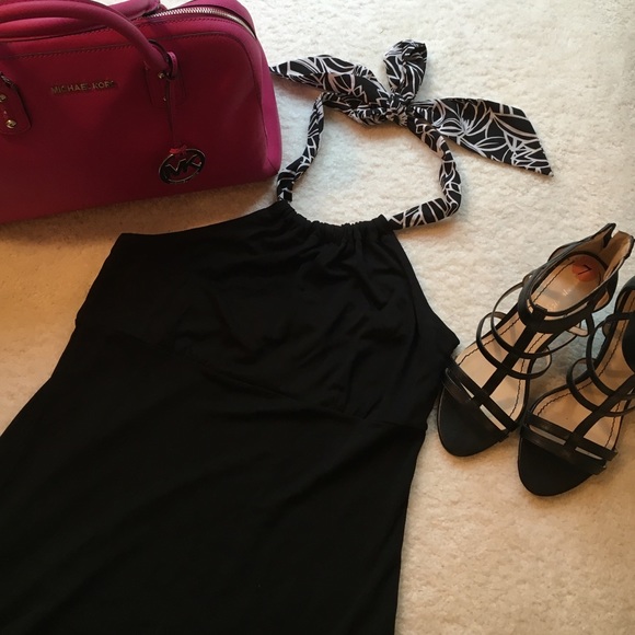 $138 Retail White House Black Market dress - Picture 3 of 8