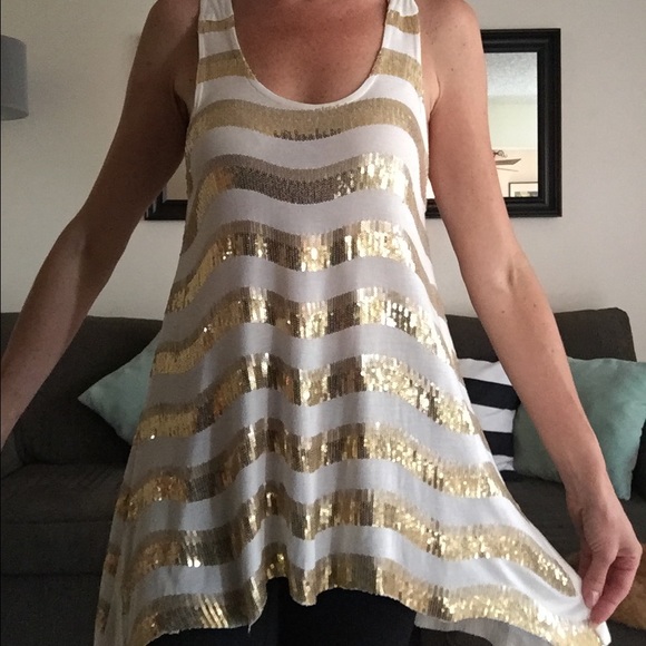BEBE Glamorous and Gold TANK - Picture 2 of 4