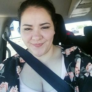 Meet your Posher, Valerie