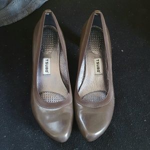 Brown Tsubo Heels
