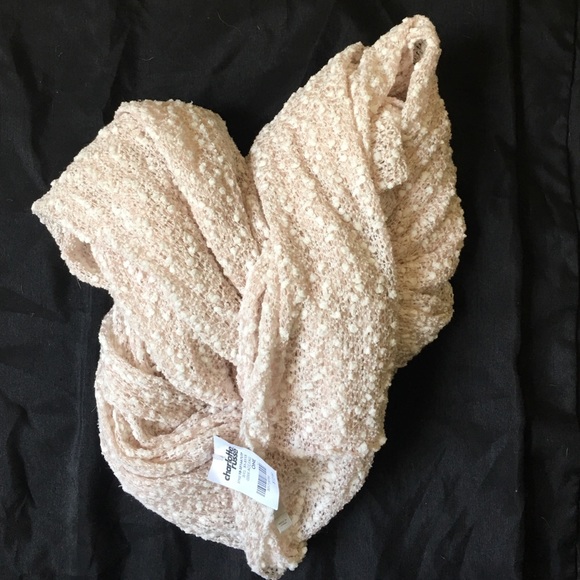 Charlotte Russe infinite scarf