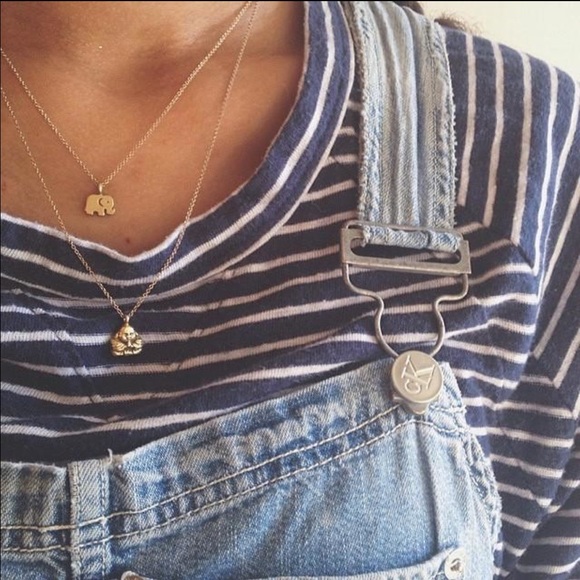 Good luck Necklace(NWT)🚫FIRM🚫 - Picture 3 of 4