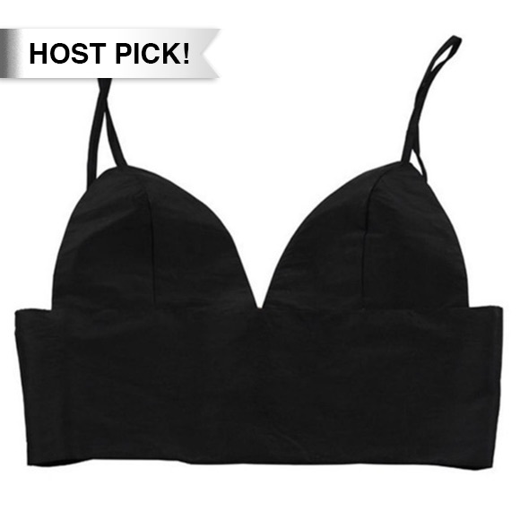 Other - 🎉HP!🎉Black bralette zip up back adjustable strap