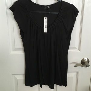 Black Tahari top