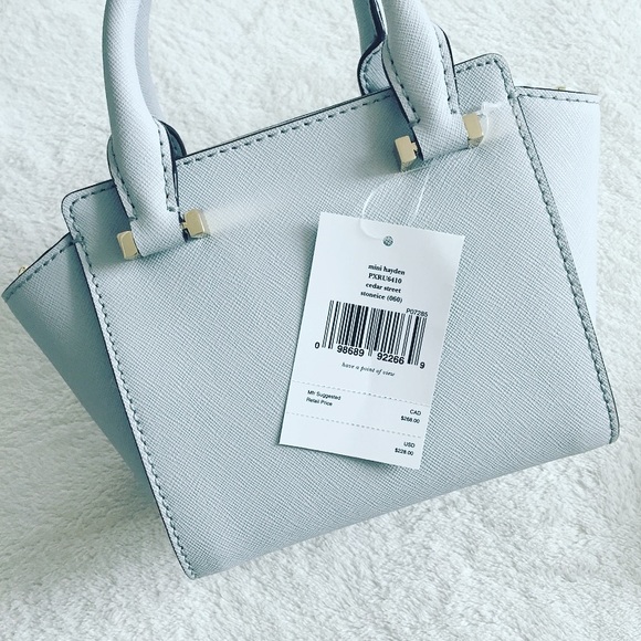 🚫 SOLD 😍 HOST PICK! Kate Spade mini hayden - Picture 2 of 4