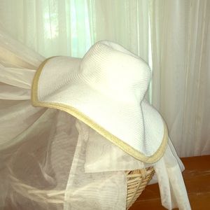 White Floppy Sun Hat (RESERVED)