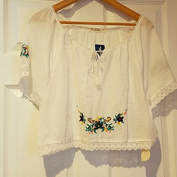 Embroidered Pheasant Top