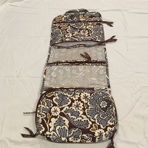 Bet Bradley hanging travel bag